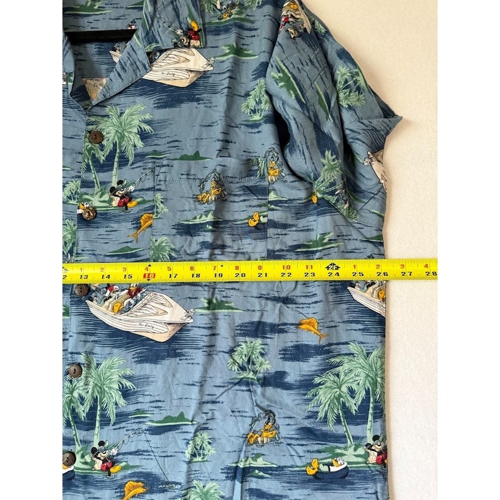 Walt Disney World Mickey Hawaiian Shirt XXL Blue Rayon Fishing Boat Aloha Casual - Picture 7 of 14